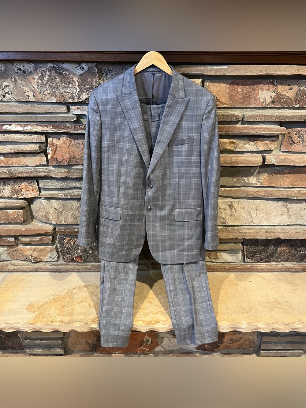 Jos A Bank Classic Gray Plaid Wool Slim Fit Two-Button Suit with Two Pants